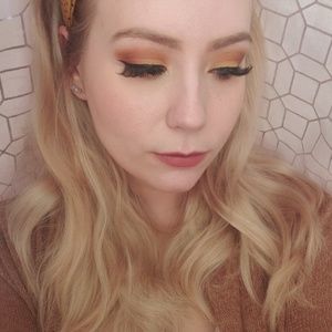 Meet your Posher, Talie